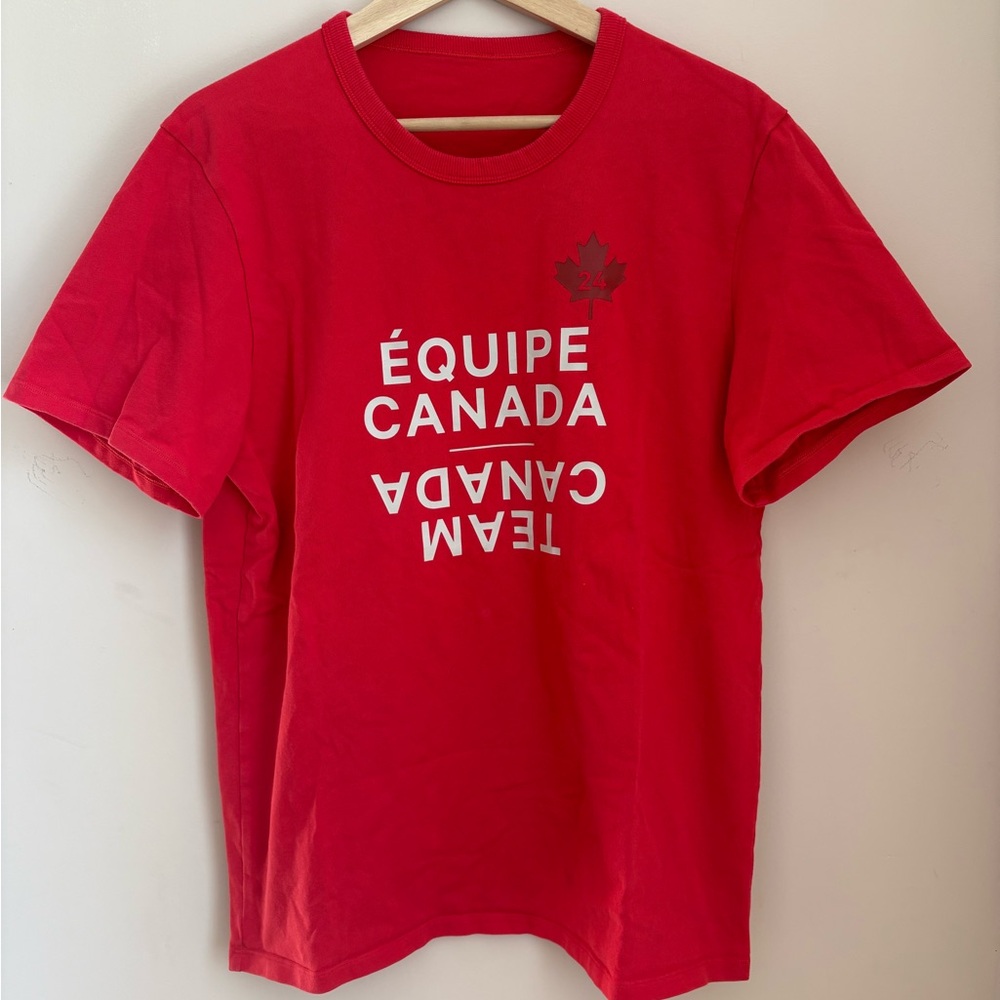 lululemon athletica Red Team Canada heavyweight Short Sleeve Tee